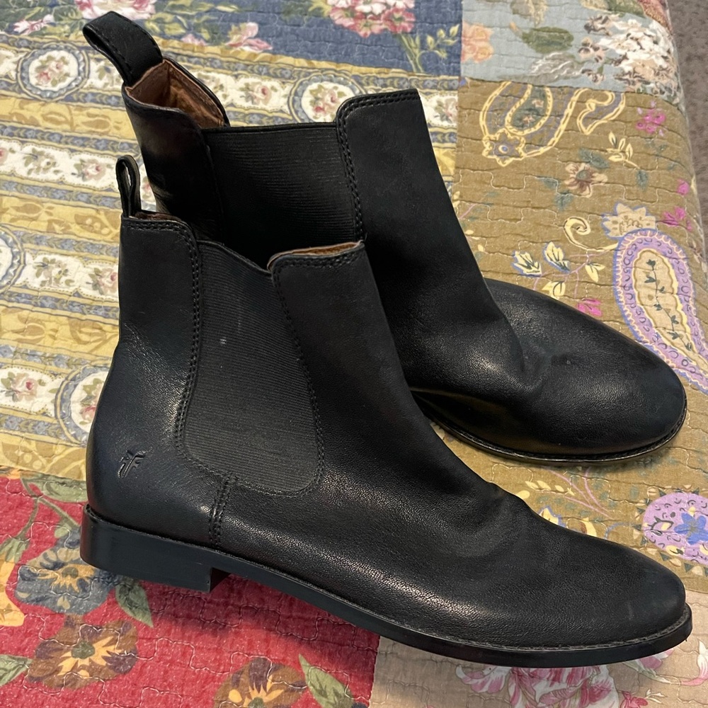 Frye Chelsea Boot 8.5
